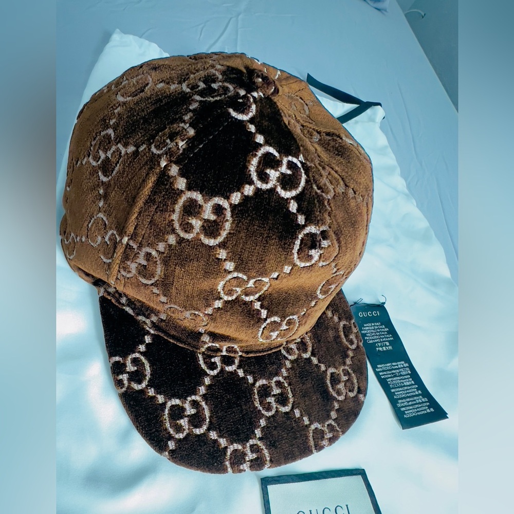 Gucci Brown Velvet Monogram Hat - Picture 2 of 7